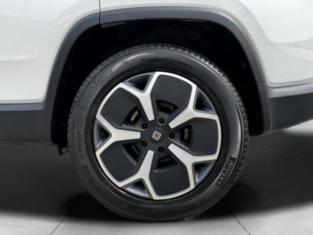 Used 2024 Rivian R1S Adventure image 66