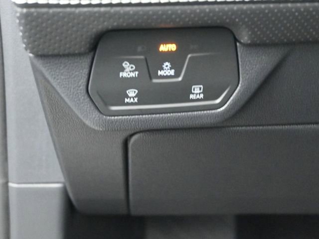 New 2026 Volkswagen Atlas SE image 21