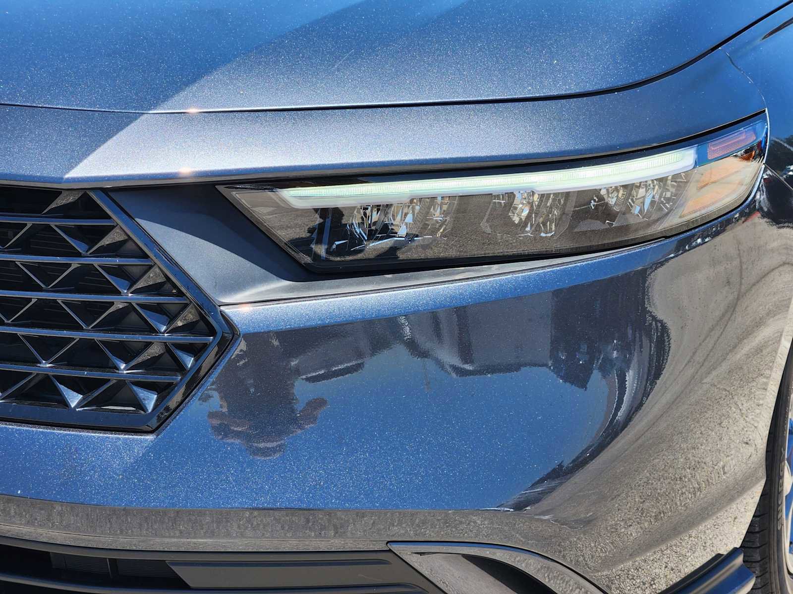 Used 2023 Honda Accord EX image 7