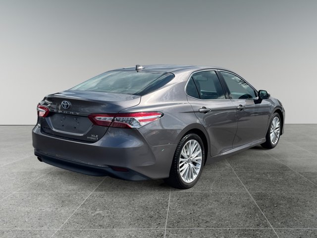 Used 2019 Toyota Camry XLE FWD image 6