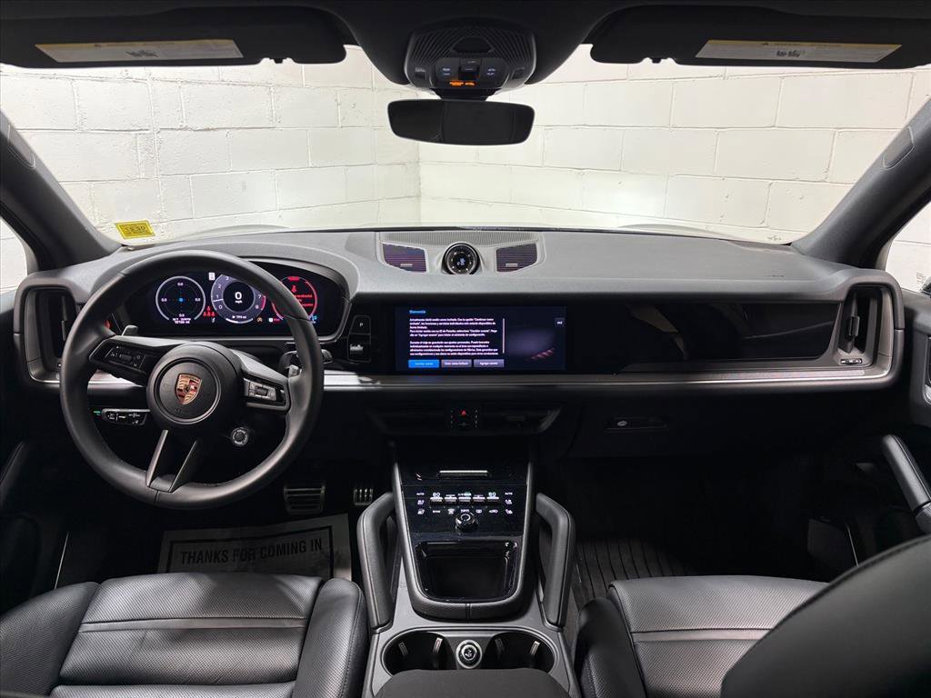 Used 2025 Porsche Cayenne S image 35