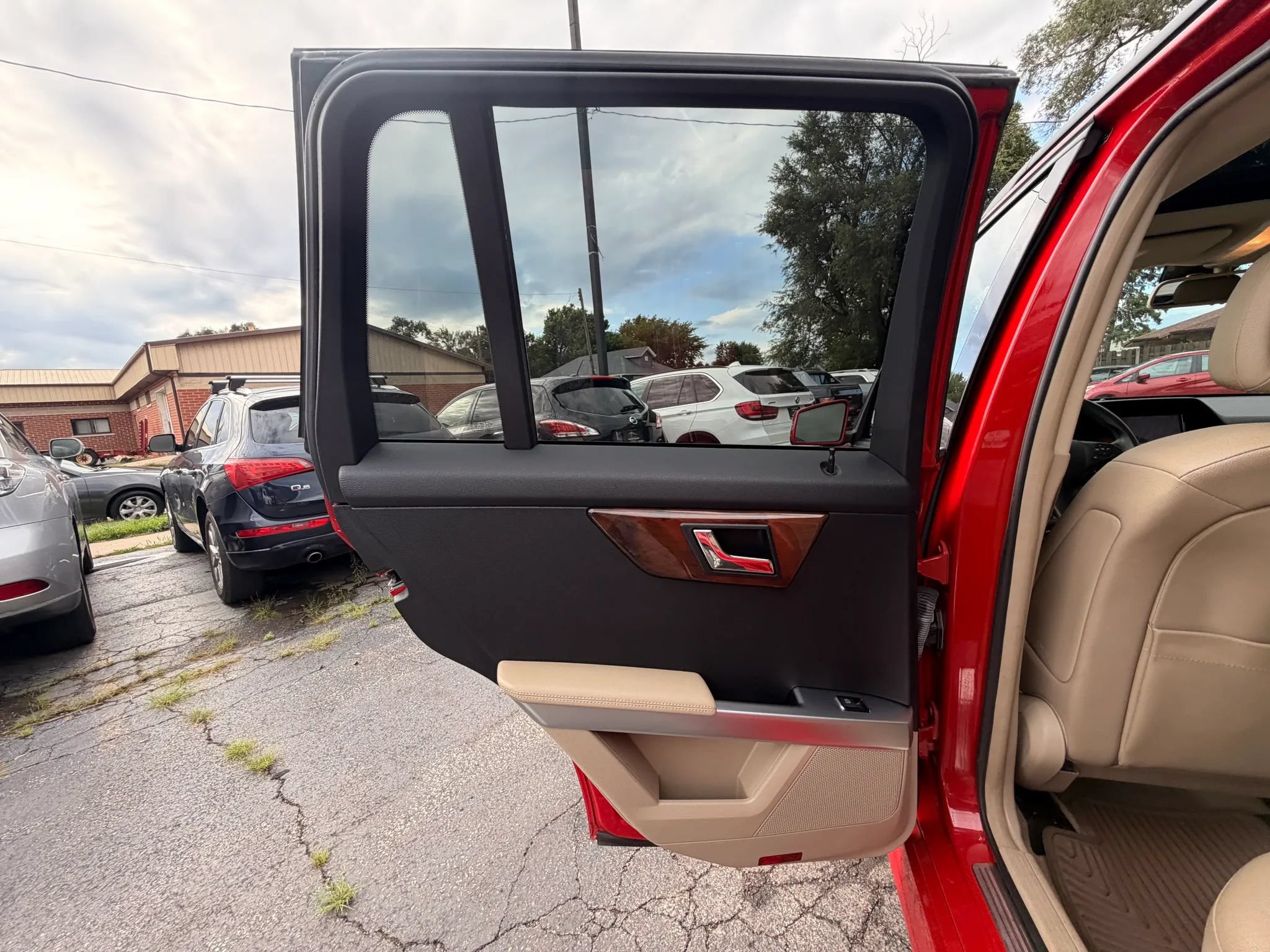Used 2011 Mercedes-Benz GLK 350 4MATIC image 15