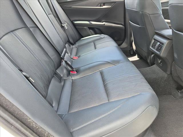 Used 2025 Toyota Camry XSE FWD image 17