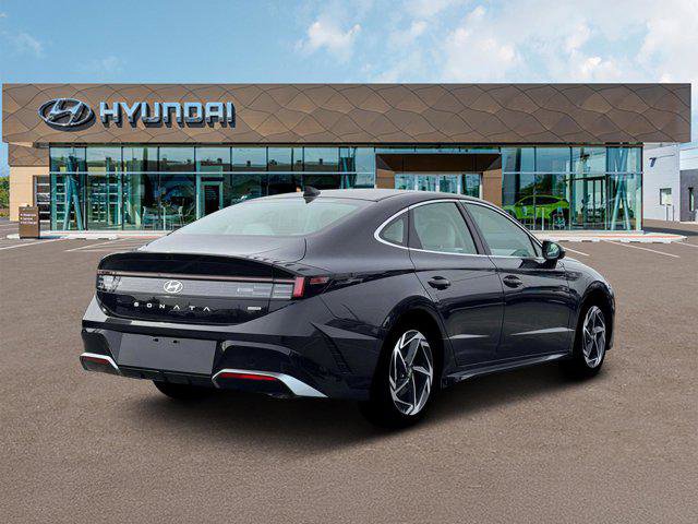 New 2026 Hyundai Sonata SEL AWD/4WD image 7