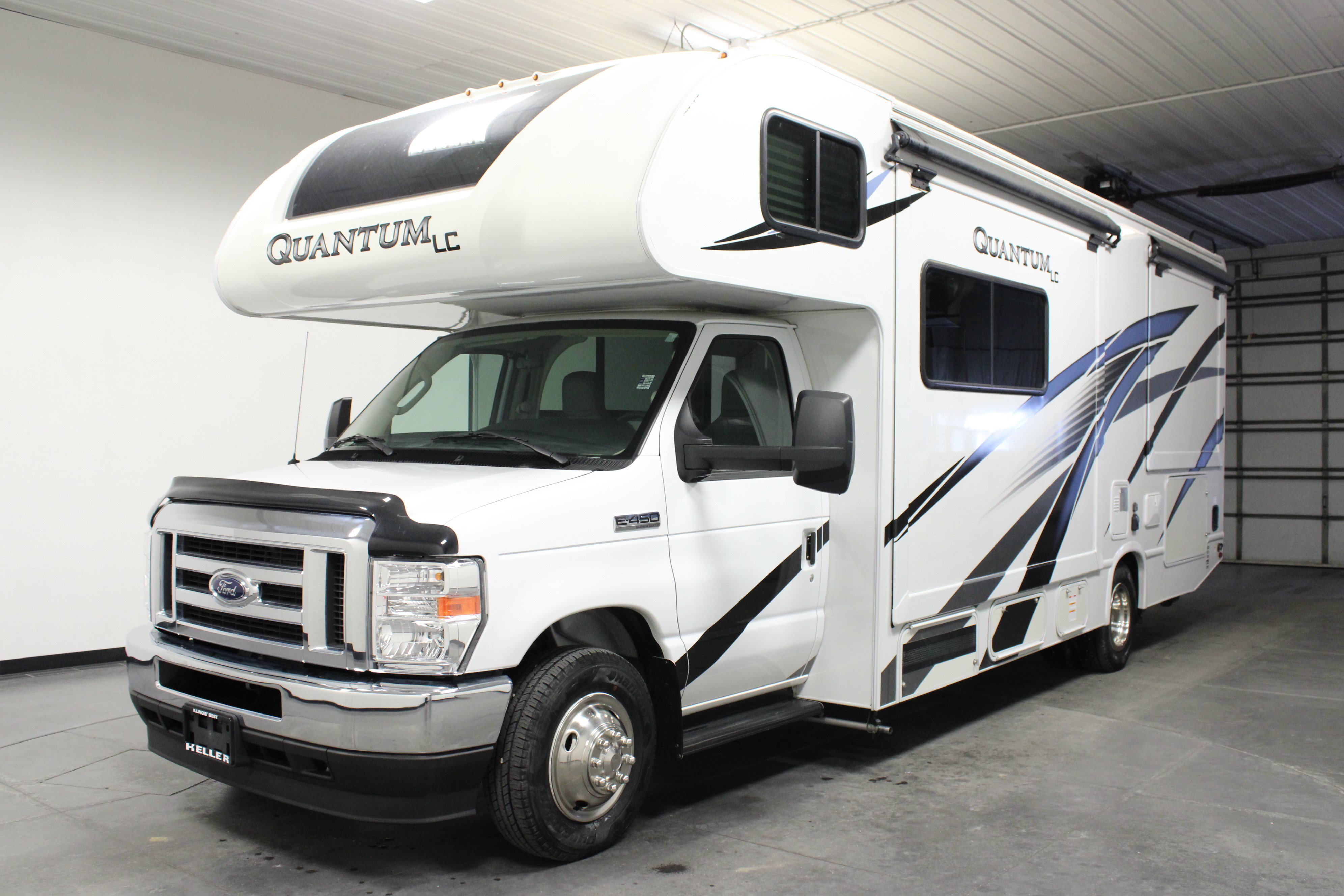 Used 2023 Ford E-450 and Econoline 450 Super Duty w/ Motorhome Prep Package RWD image 6