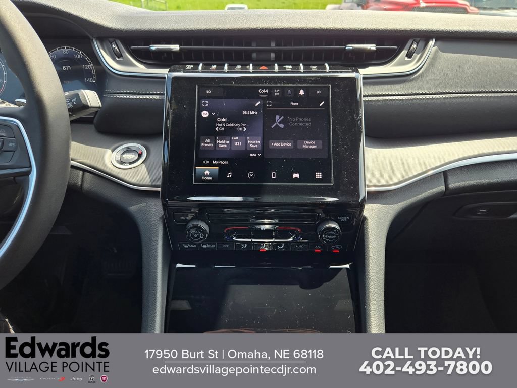 New 2026 Jeep Grand Cherokee L Laredo AWD/4WD image 19