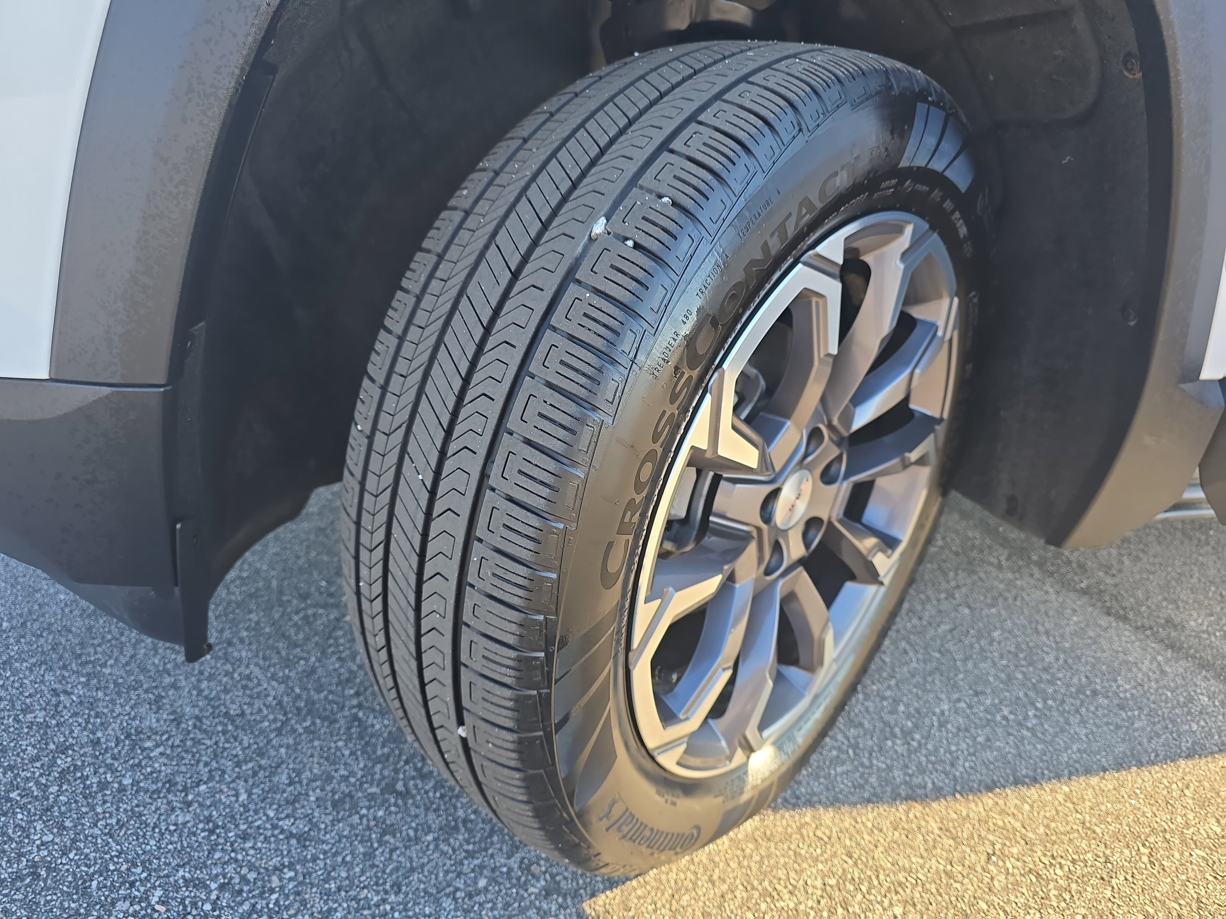 Used 2026 GMC Terrain Elevation w/ Elevation Premium Package image 29