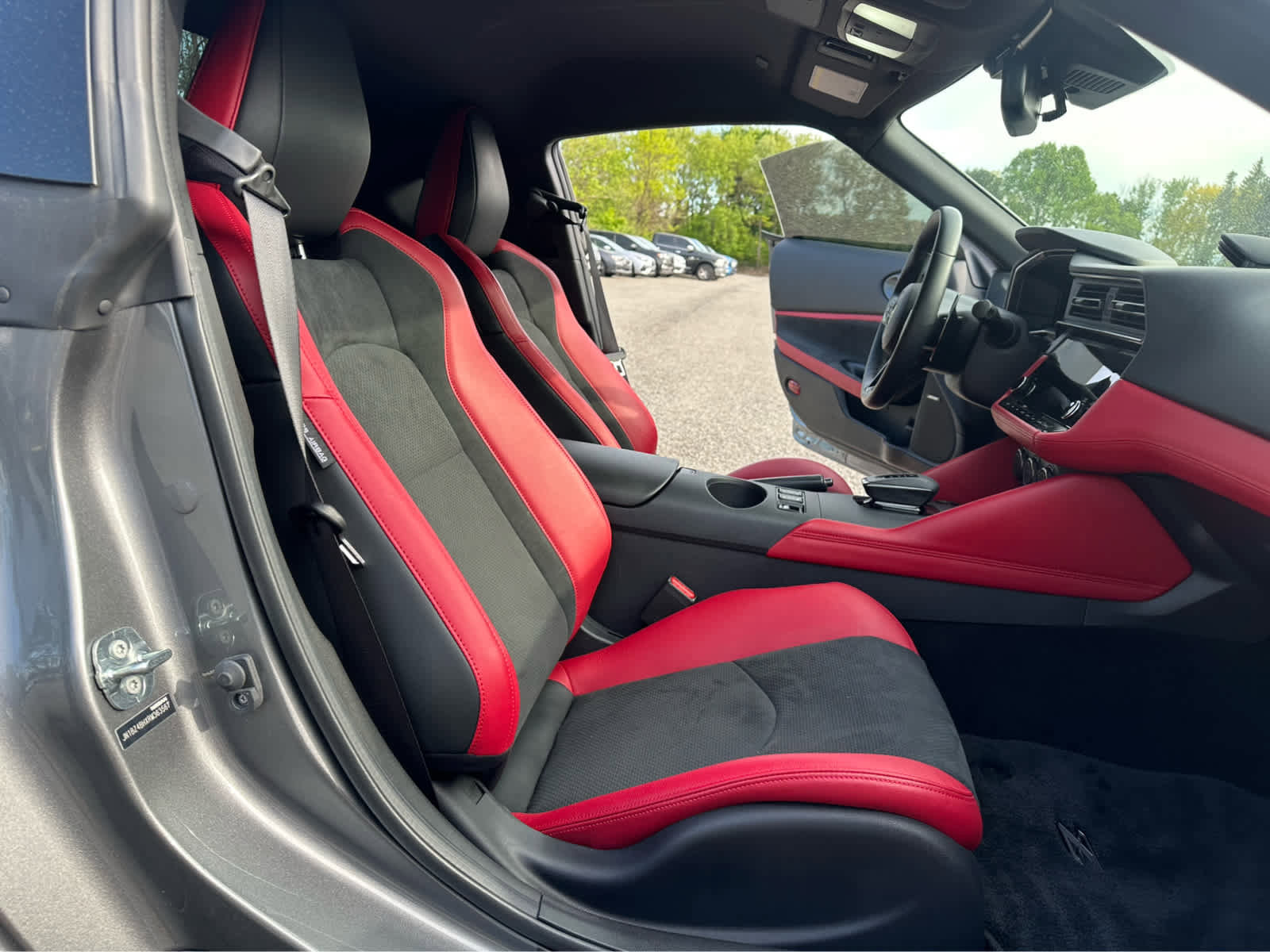 Used 2024 Nissan Z Performance w/ Floor Mat Package RWD image 20