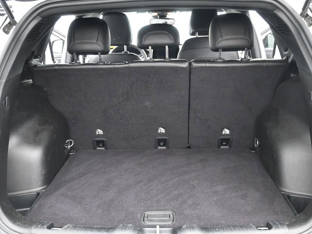 Used 2025 Jeep Compass Latitude image 11