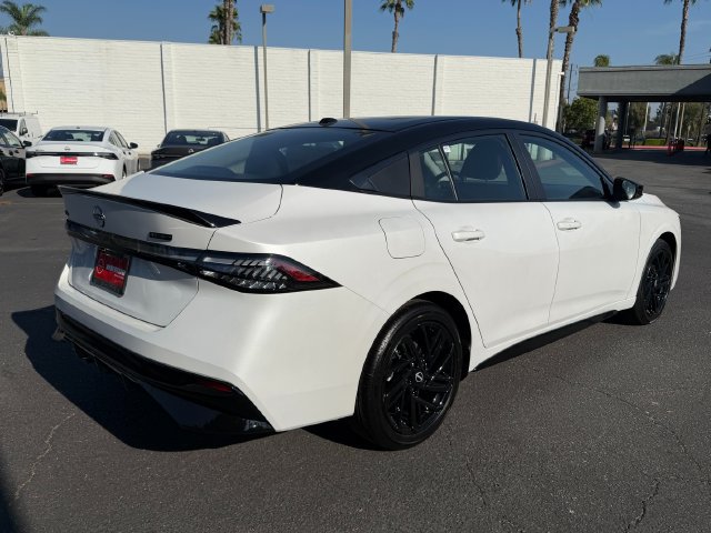 New 2027 Nissan Sentra SR w/ SR All Weather Package FWD image 5