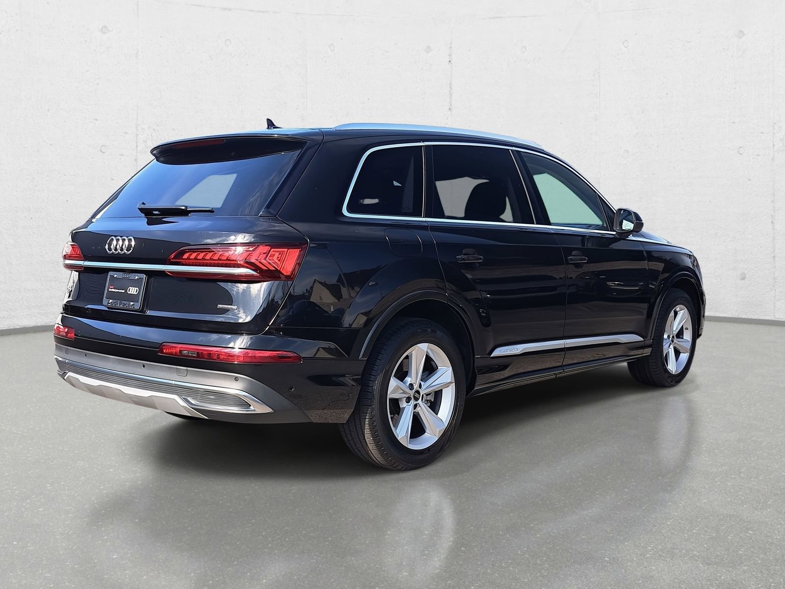 Used 2023 Audi Q7 2.0T Premium Plus w/ Premium Plus Package image 5