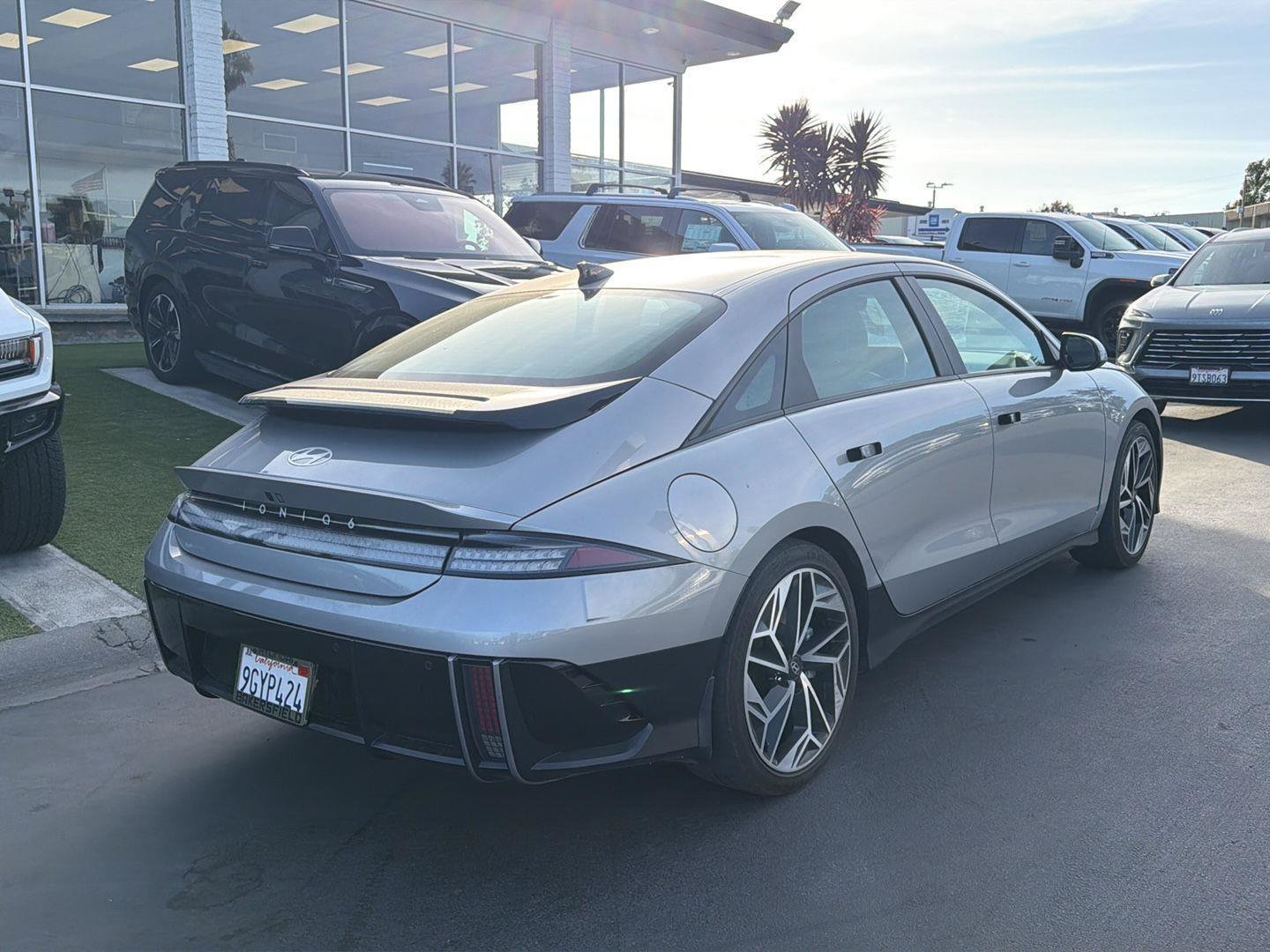 Used 2023 Hyundai Ioniq 6 SEL RWD image 4