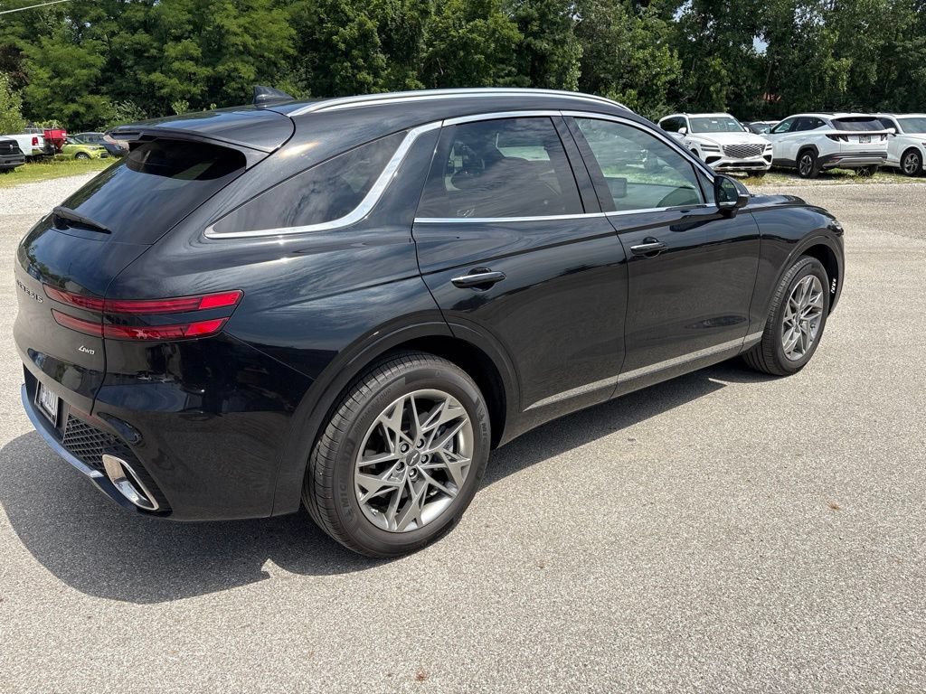 Used 2025 Genesis GV70 2.5T w/ Advanced Package AWD/4WD image 3