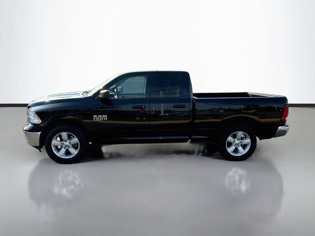 Used 2024 RAM 1500 Classic SLT AWD/4WD image 4