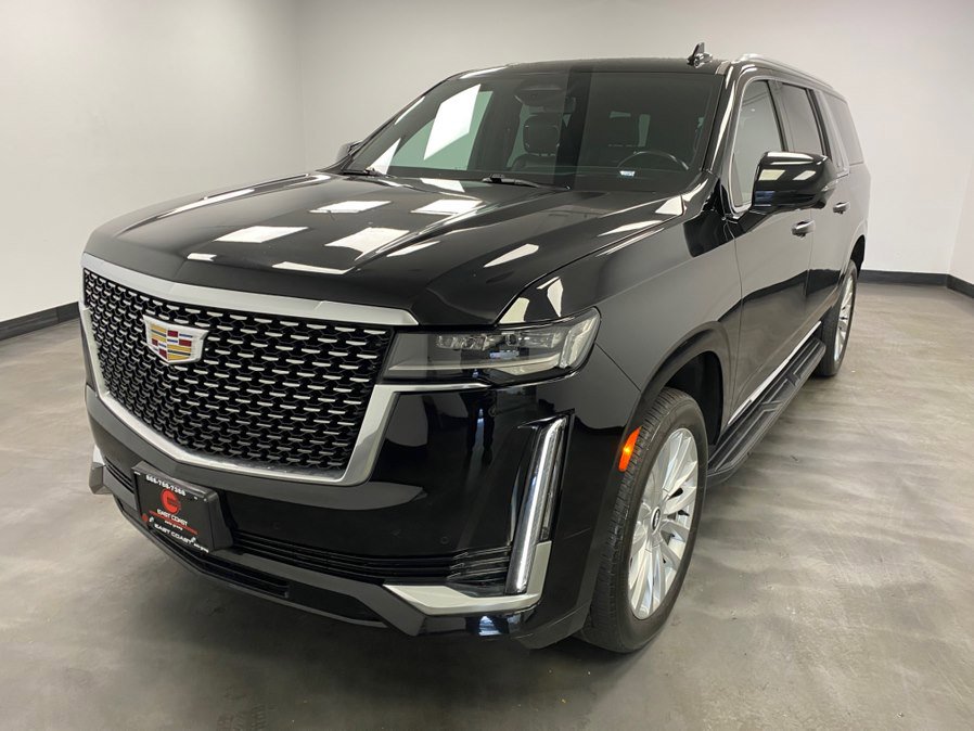 Used 2023 Cadillac Escalade ESV Luxury image 2