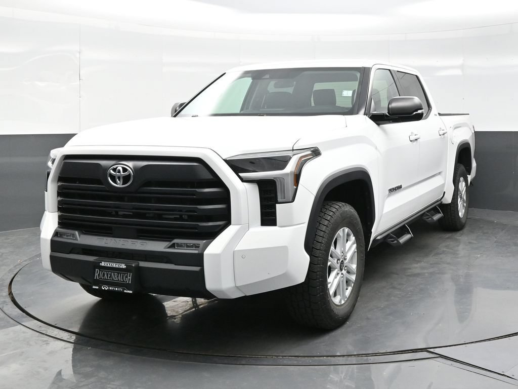 Used 2023 Toyota Tundra SR5 w/ SR5 Premium Package AWD/4WD image 2