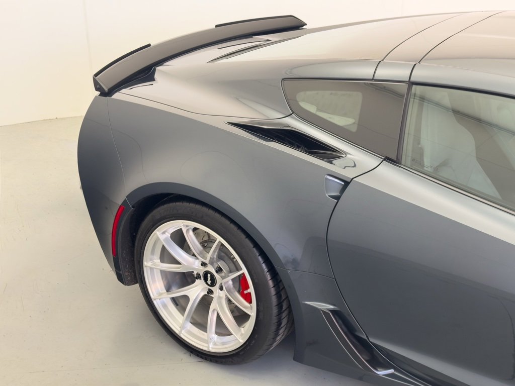 Used 2019 Chevrolet Corvette Z06 w/ Battery Protection Package image 48