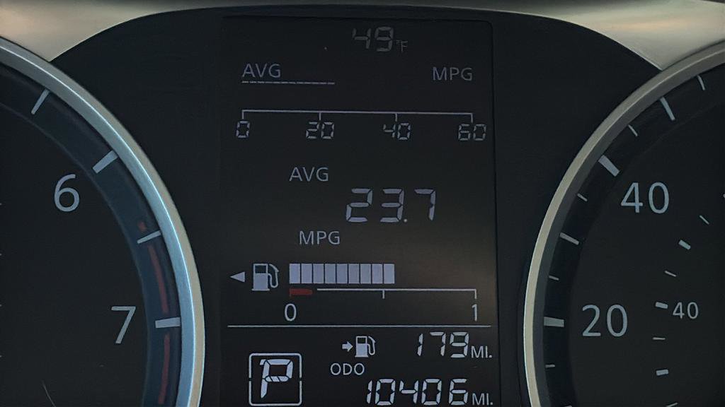 Used 2021 Nissan Versa S image 21