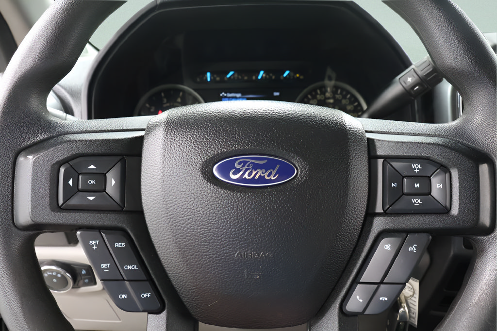 Used 2016 Ford F150 XLT w/ Trailer Tow Package RWD image 21