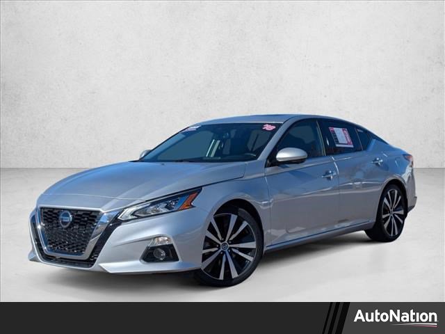 Used 2020 Nissan Altima 2.0 Platinum image 1