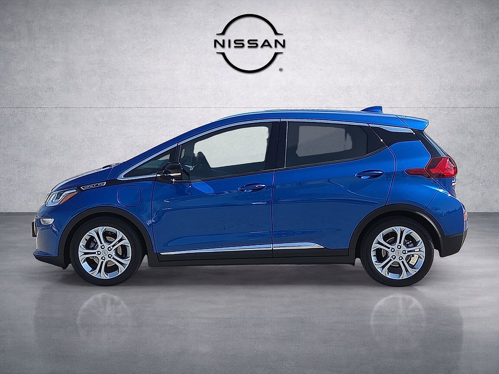 Used 2021 Chevrolet Bolt LT image 3