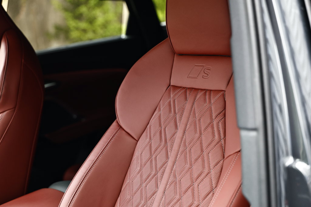 New 2026 Audi SQ5 Prestige AWD/4WD image 21