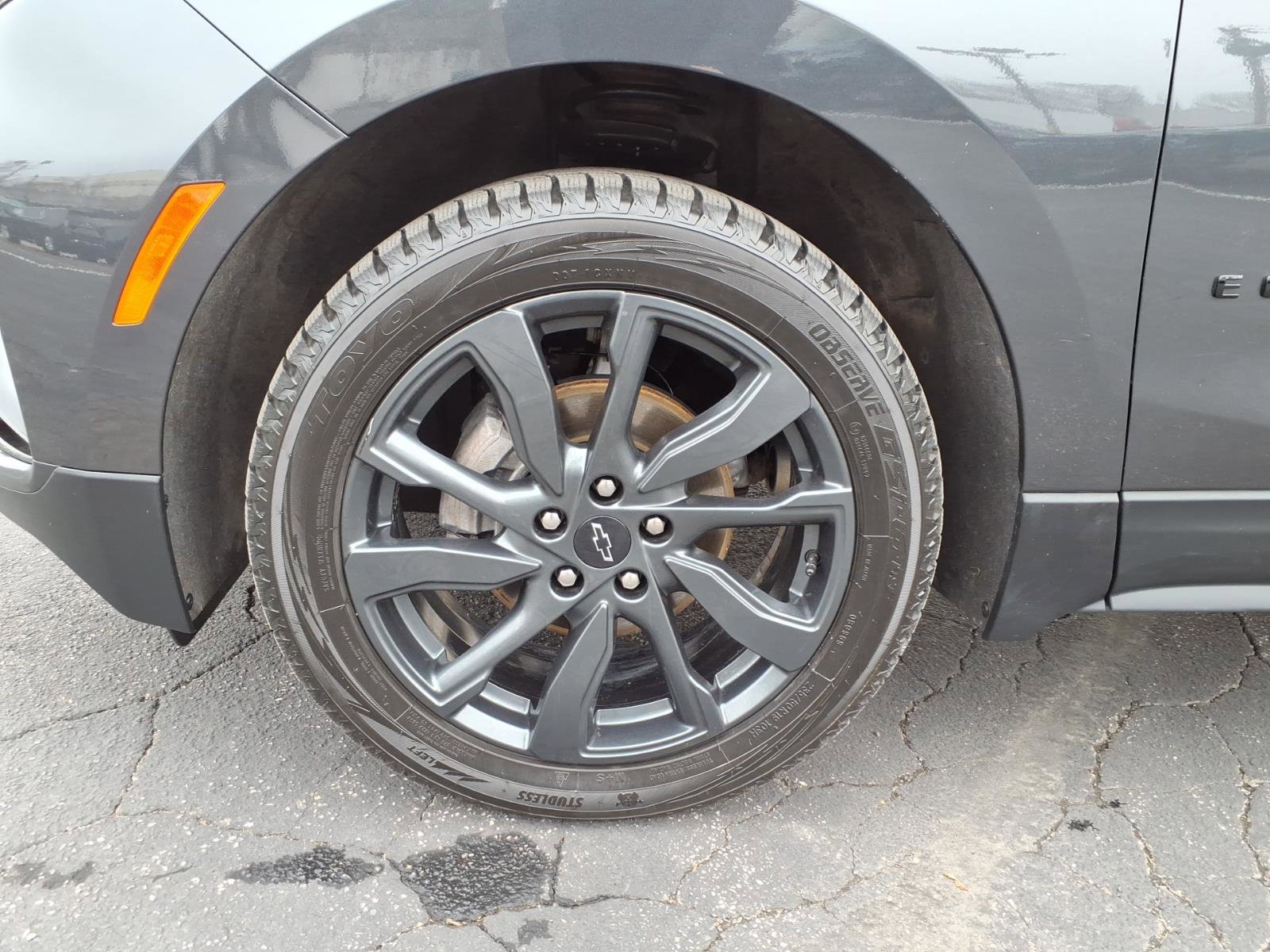 Used 2023 Chevrolet Equinox RS image 9