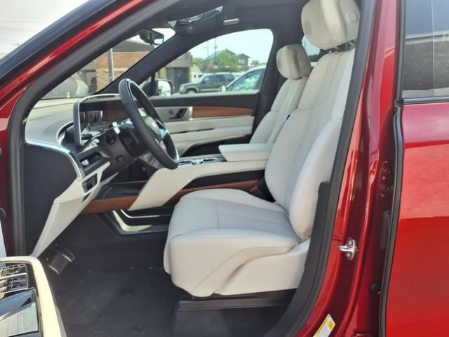 New 2026 Cadillac Vistiq Sport image 7