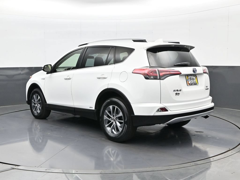 Used 2016 Toyota RAV4 XLE AWD/4WD image 7