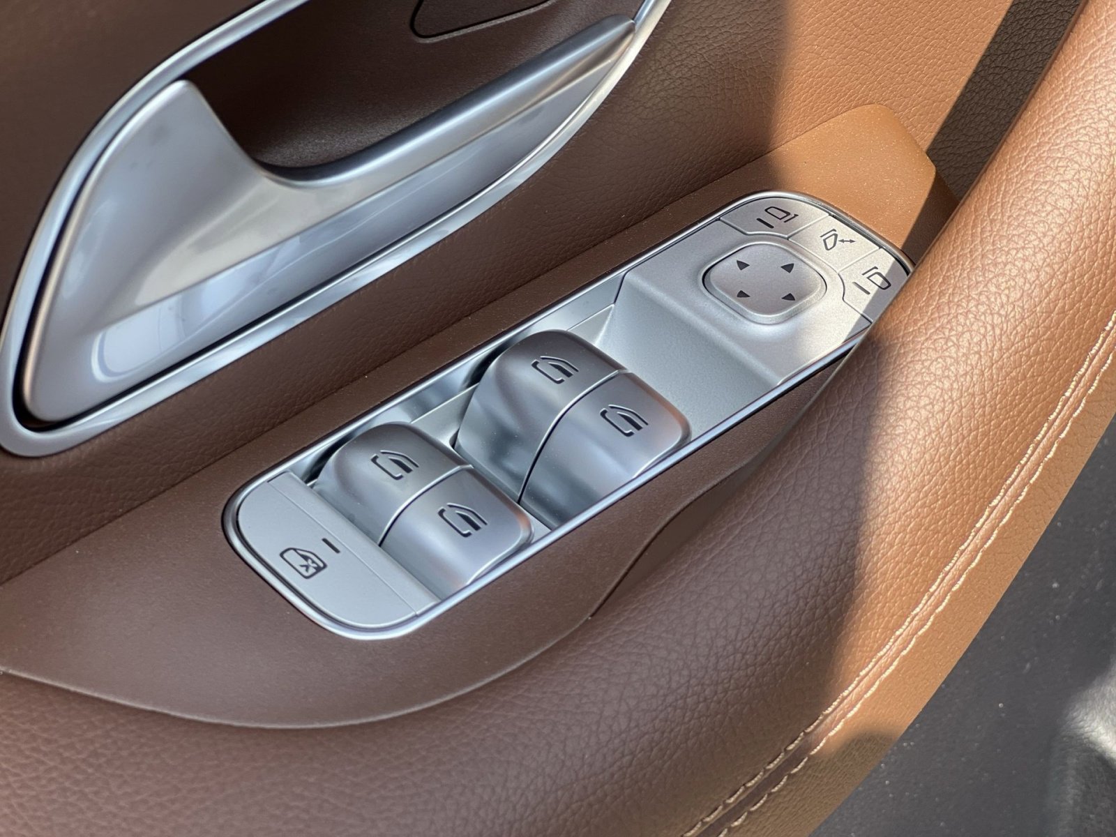 New 2026 Mercedes-Benz GLE 350 4MATIC image 13