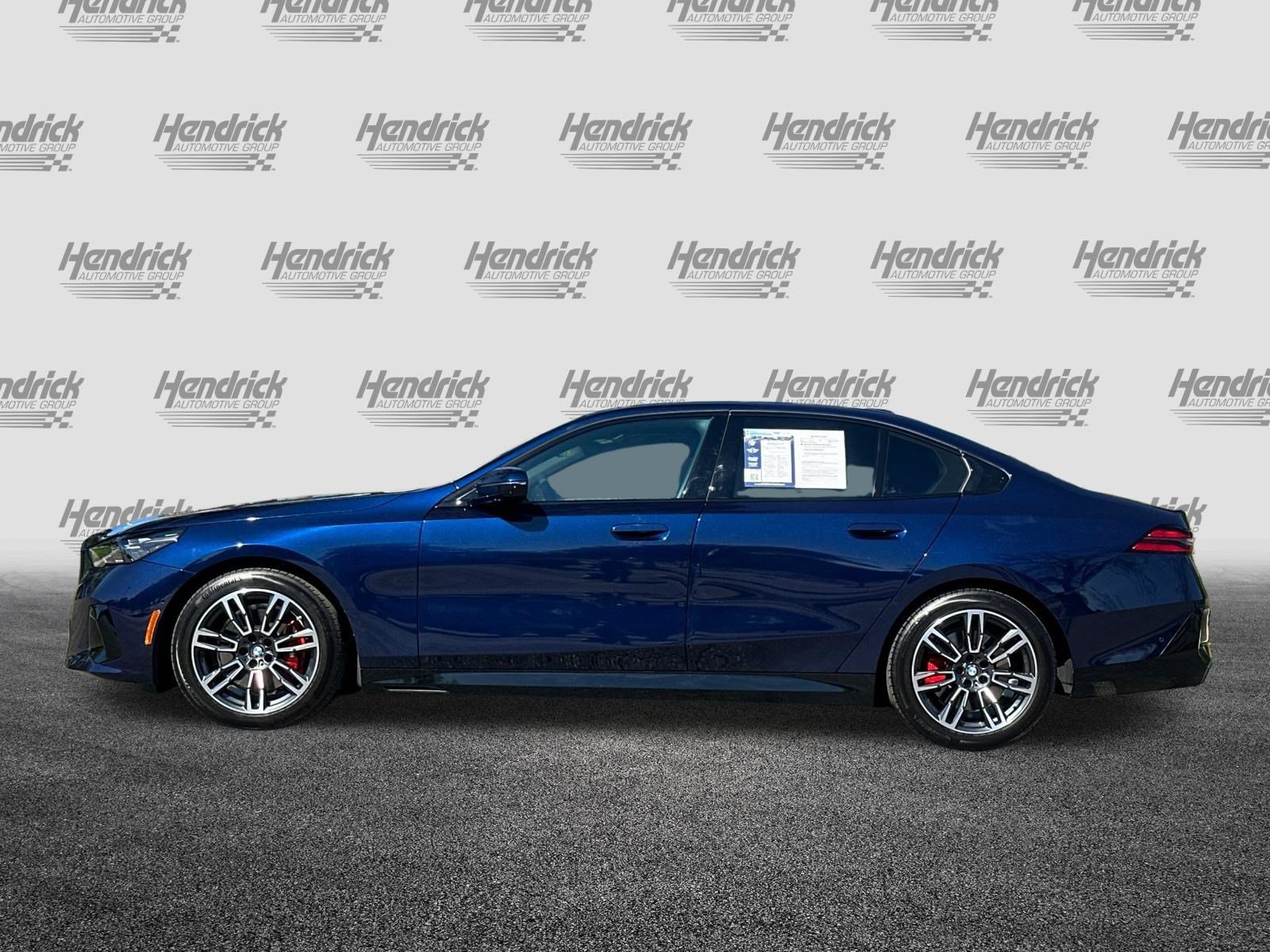Used 2026 BMW 530i w/ M Sport Package RWD image 8