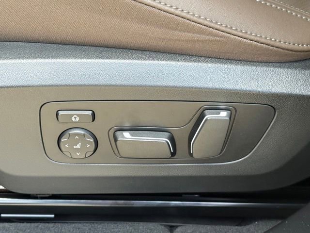 Used 2025 BMW X3 xDrive30i w/ M Sport Package AWD/4WD image 19