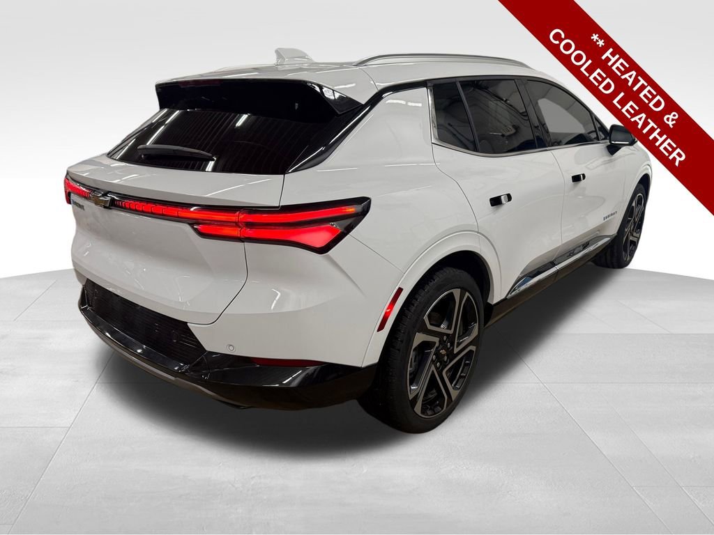 Used 2024 Chevrolet Equinox EV LT image 8