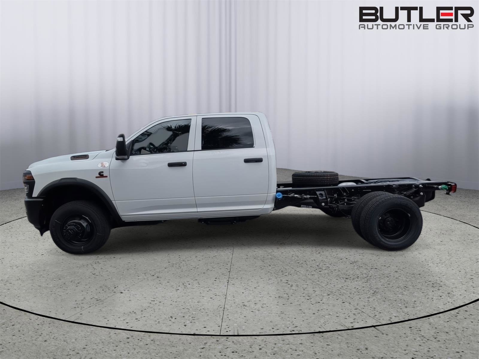 New 2026 RAM 3500 Tradesman AWD/4WD image 3