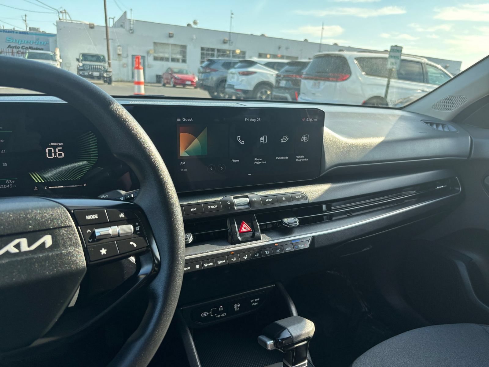 Used 2025 Kia K4 FWD image 14