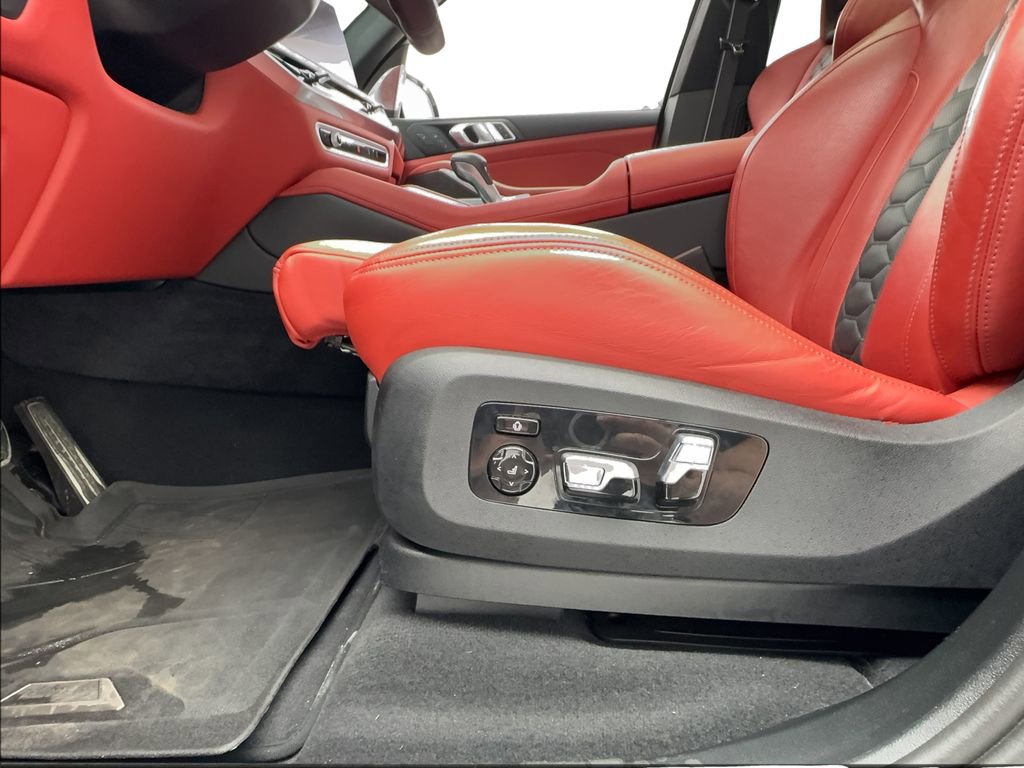 Used 2025 BMW X5 M Competition w/ Executive Package image 23