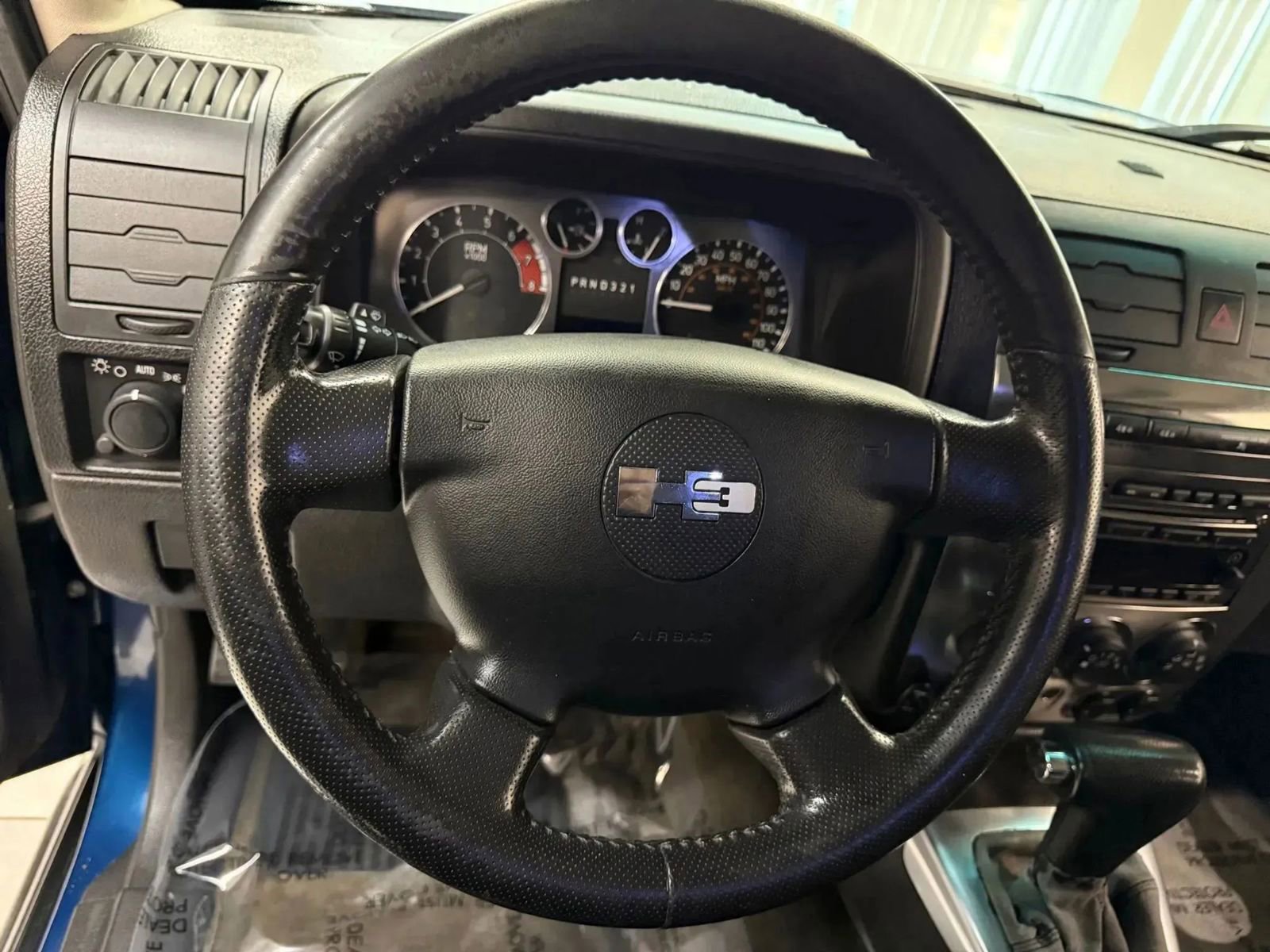 Used 2006 HUMMER H3 image 25