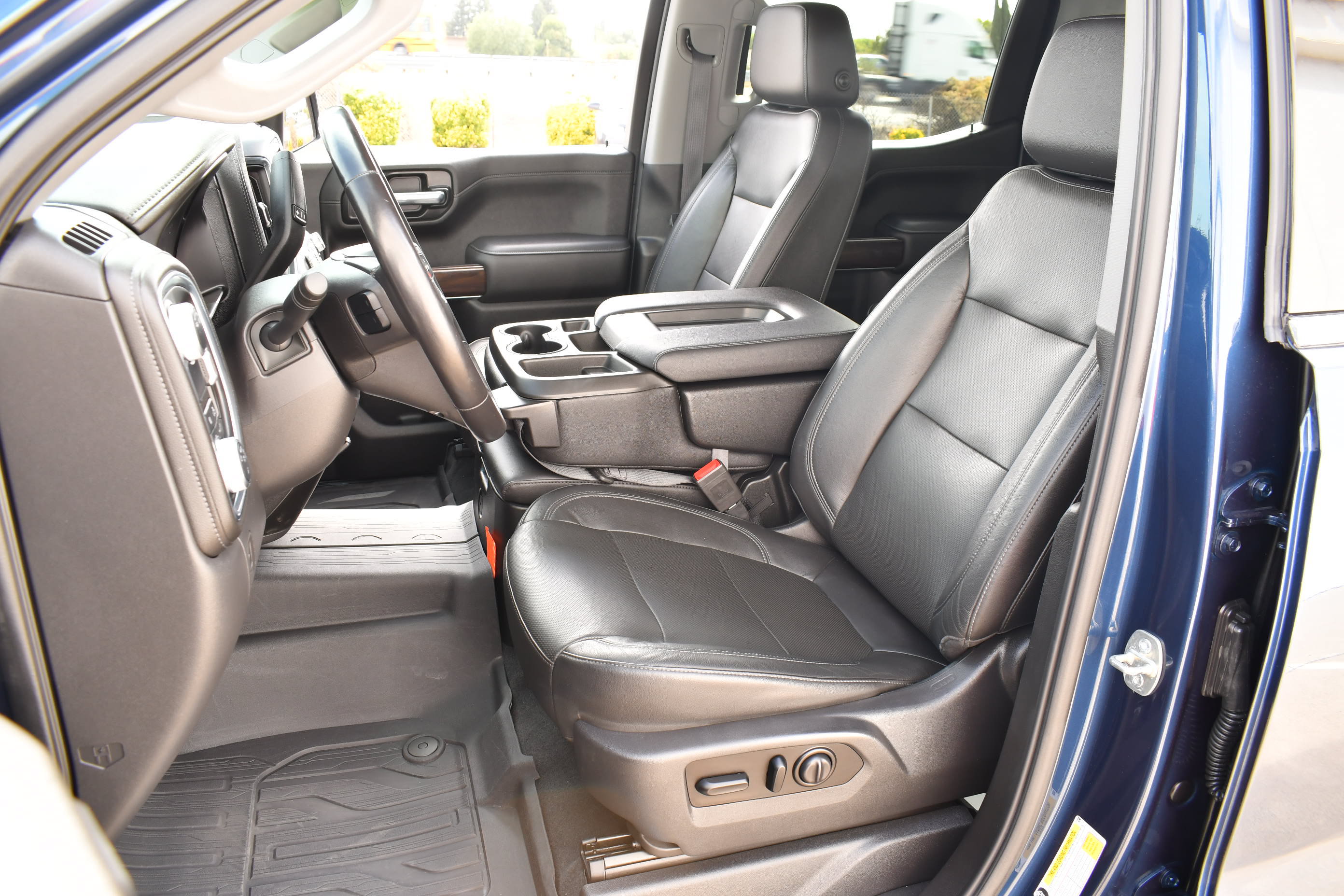 Used 2020 GMC Sierra 1500 SLT w/ Driver Alert Package I RWD image 22