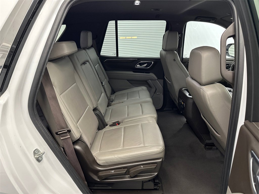 Used 2021 Chevrolet Tahoe LT image 16