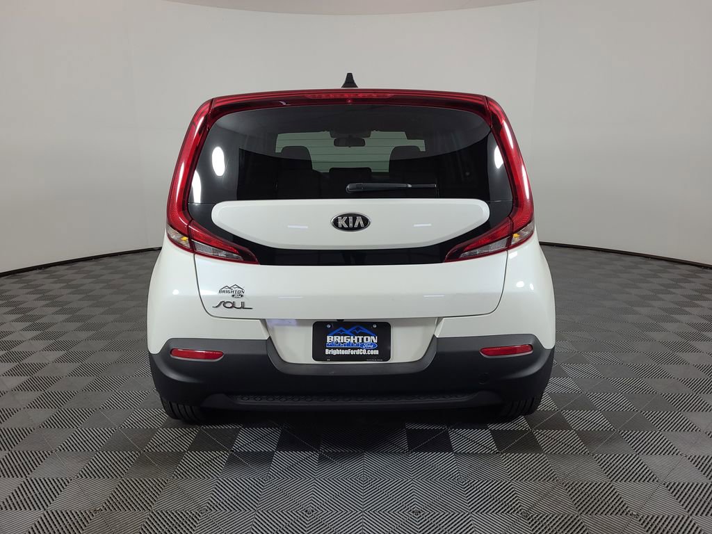 Used 2021 Kia Soul LX image 4