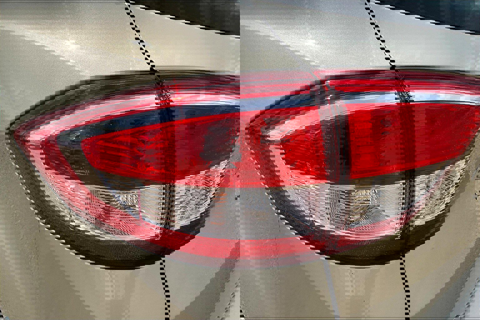 Used 2017 Ford C-MAX SE image 28