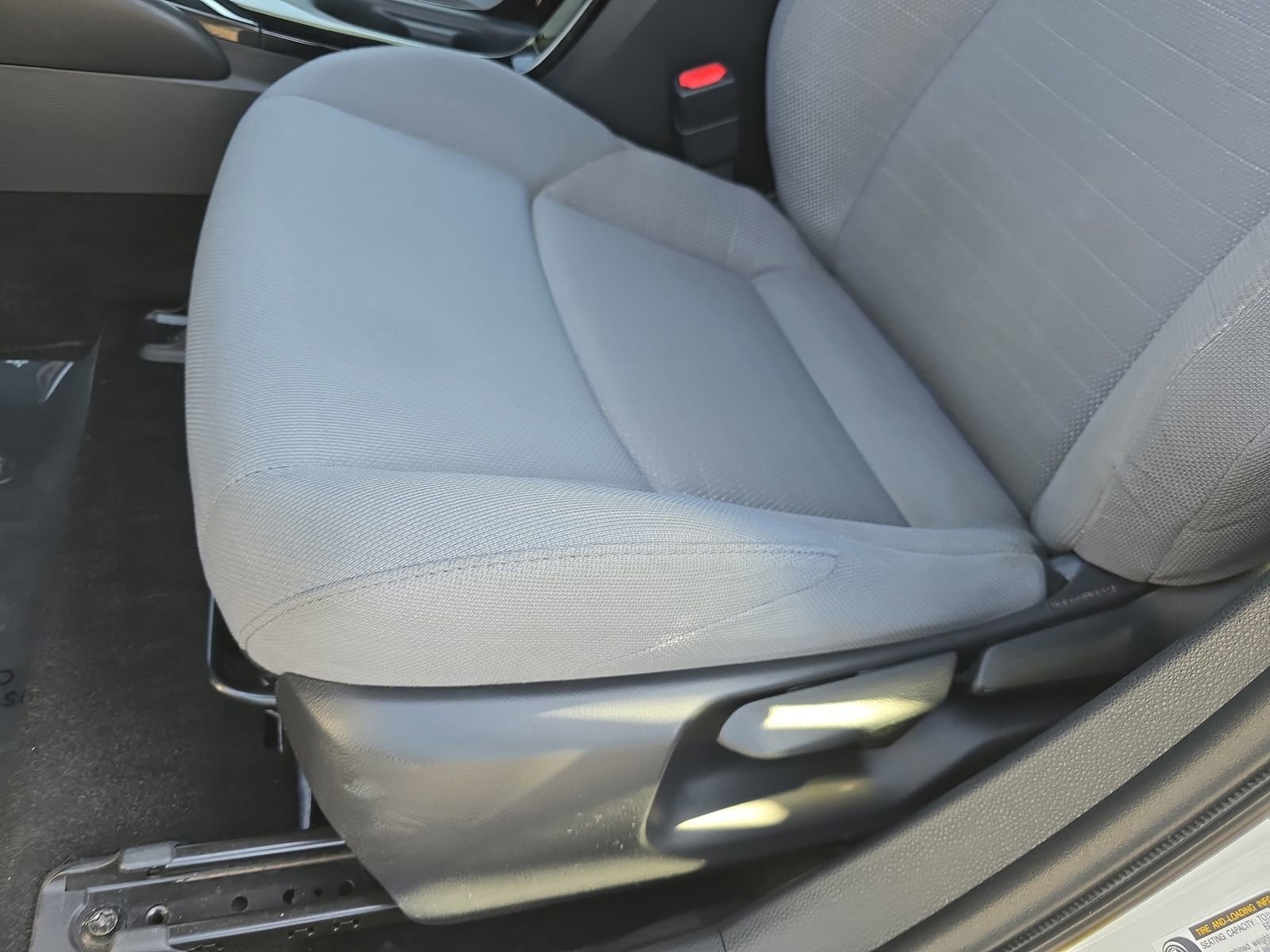 Used 2020 Toyota Corolla SE image 34