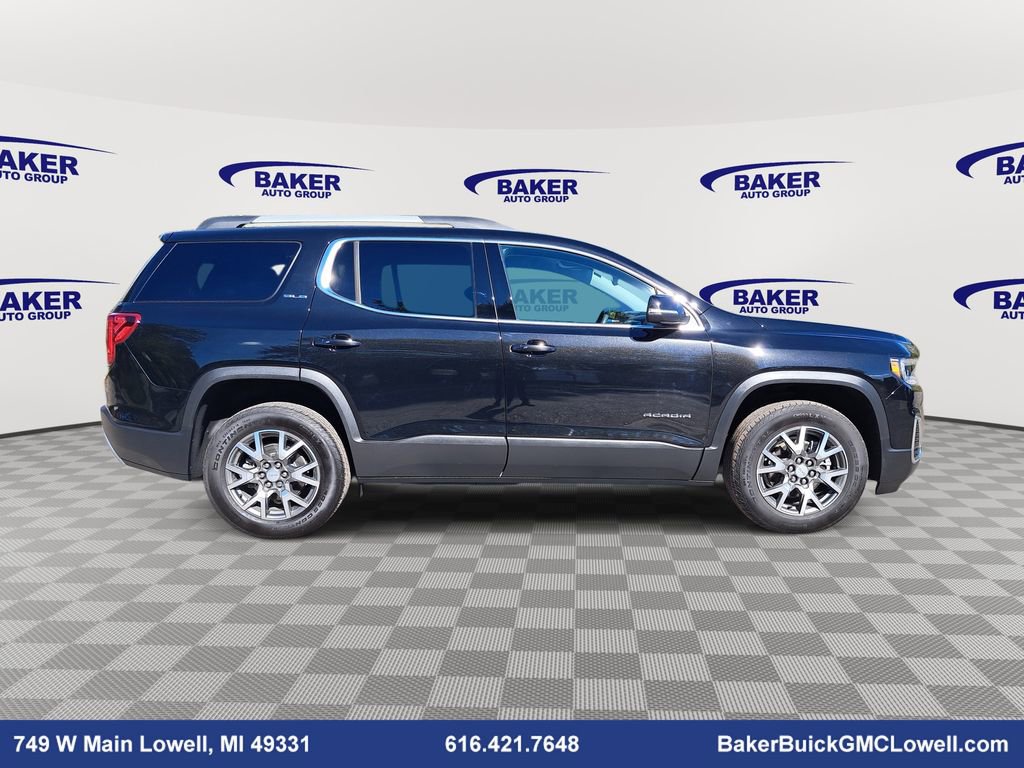 Used 2023 GMC Acadia SLE w/ Driver Convenience Package image 2