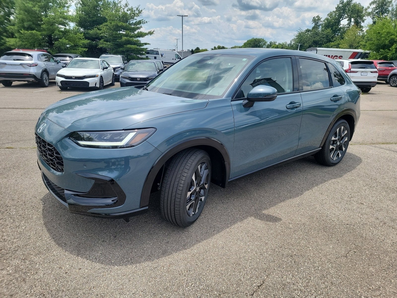 New 2027 Honda HR-V EX-L image 3