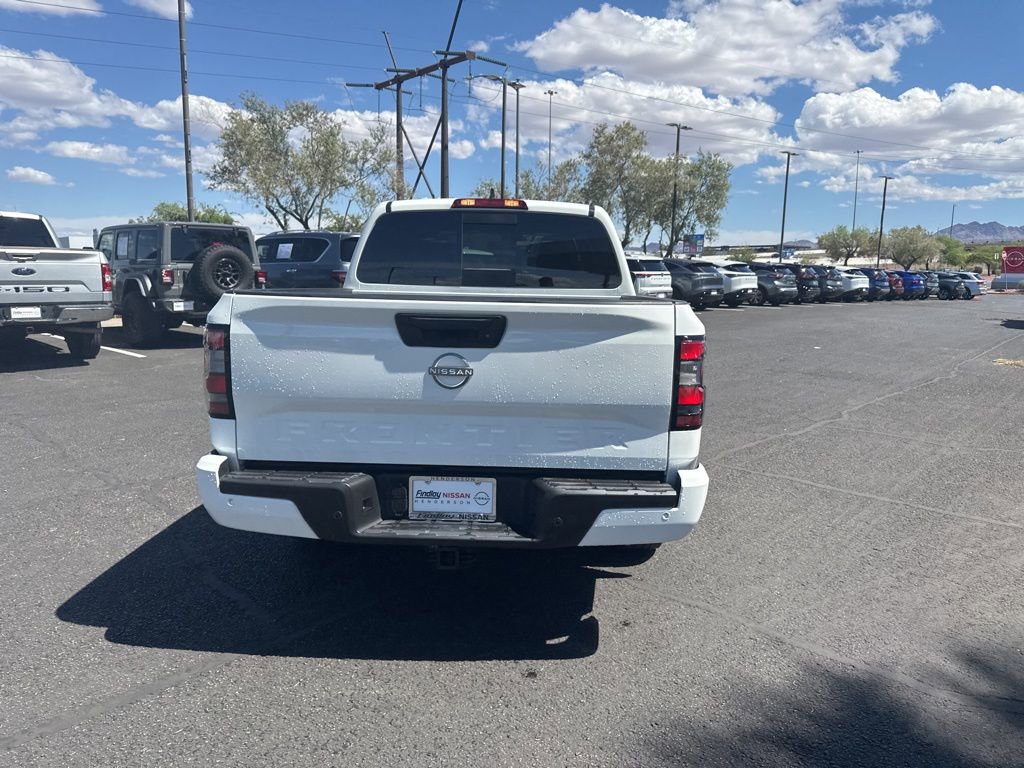 Used 2025 Nissan Frontier SV w/ SV Convenience Package image 11