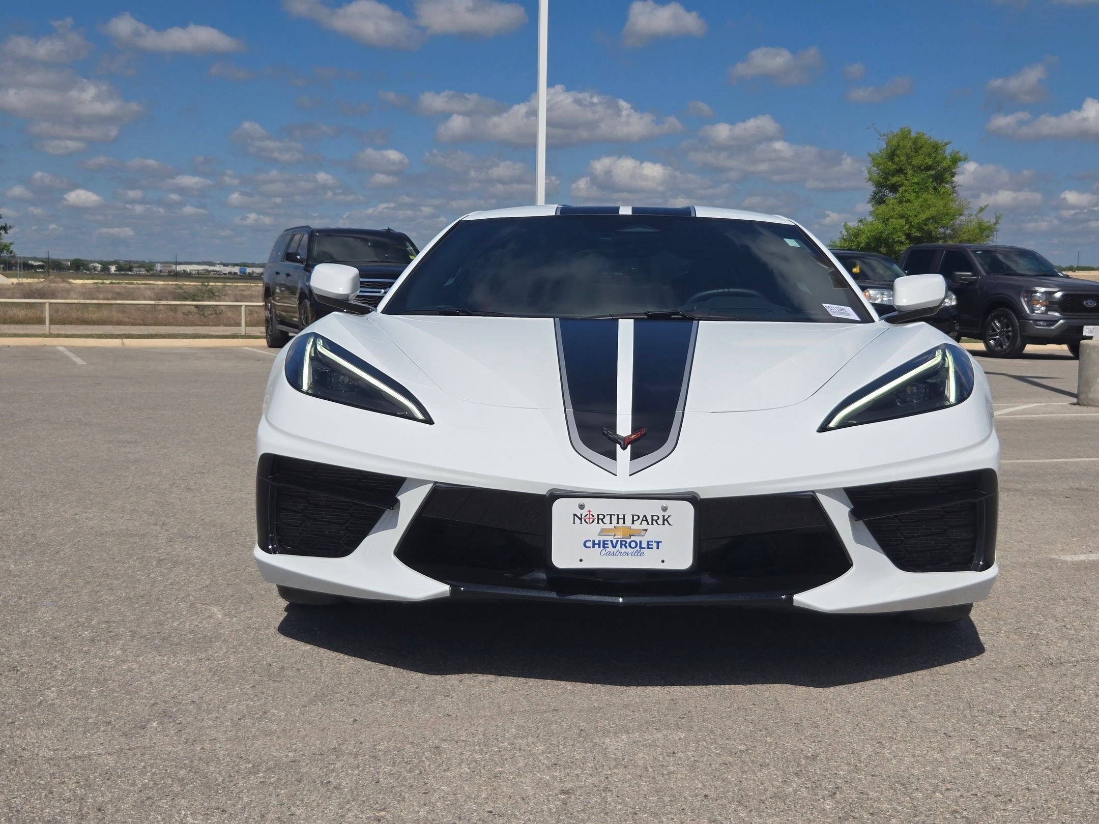 Used 2025 Chevrolet Corvette Stingray Coupe w/ 1LT image 8