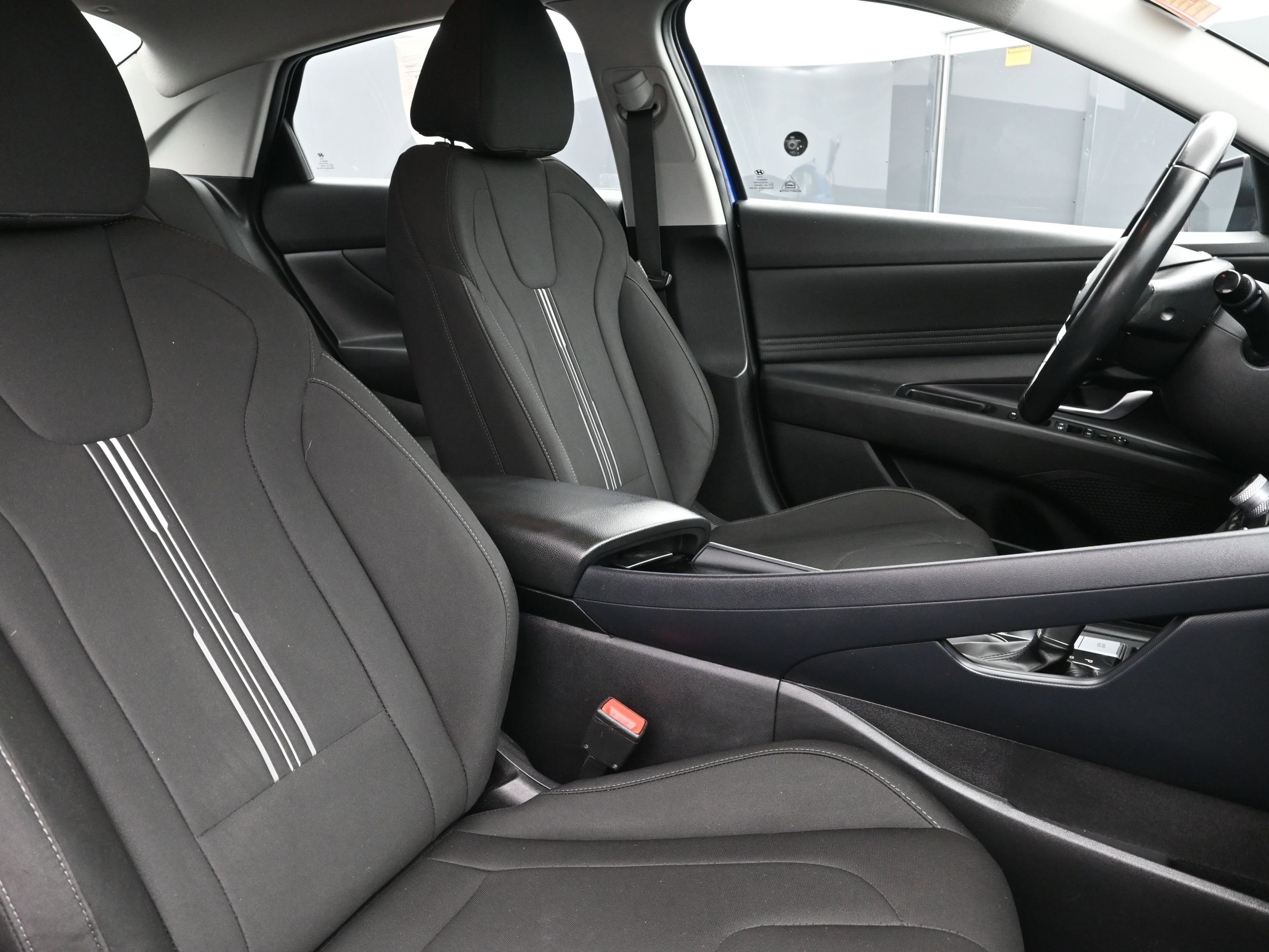 Certified 2022 Hyundai Elantra SEL w/ Convenience Package image 26