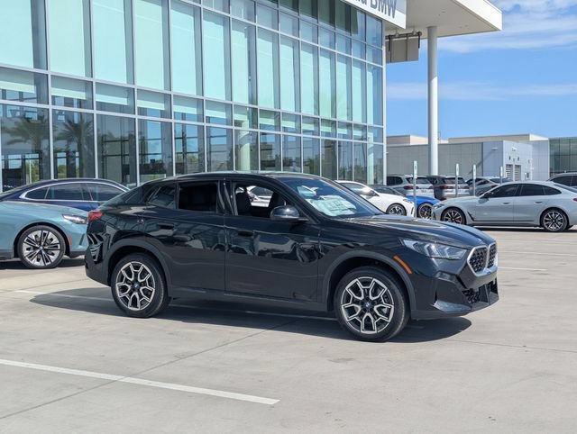 New 2026 BMW X2 xDrive28i w/ Technology Package AWD/4WD image 4
