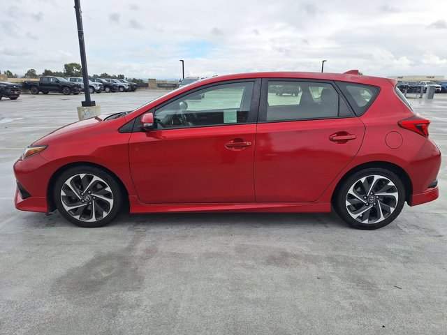 Used 2018 Toyota Corolla iM w/ Carpet Mat Package (TMS) image 8