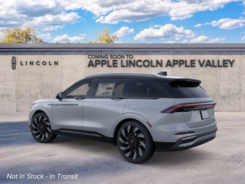 New 2026 Lincoln Nautilus Reserve w/ Jet Appearance Package AWD/4WD image 4